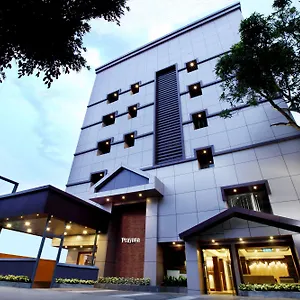 3* Hotel Prayana