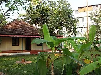 Bed & Breakfast Palm Grove Service Villa Kochi