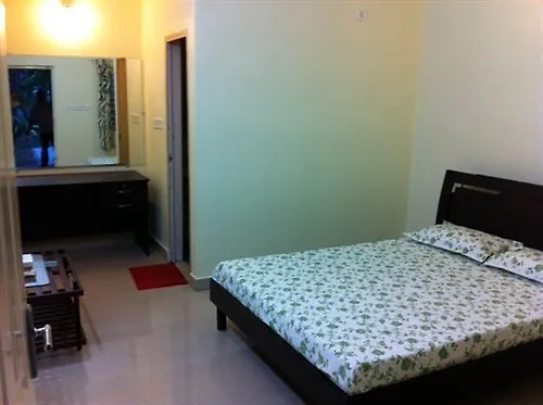 Bed & Breakfast Palm Grove Service Villa Kochi